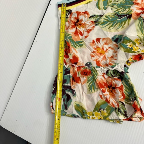 COM.plete V-neck blouse, women’s size large off white/coral - Picture 6 of 9